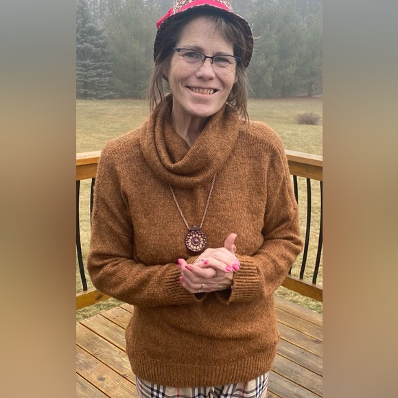 H & M Wool/Alpaca Blend Copper/Brown Cowl-neck SWEATER🔥 OVERSIZED SM/Med🔥EUC🔥 - Picture 12 of 12